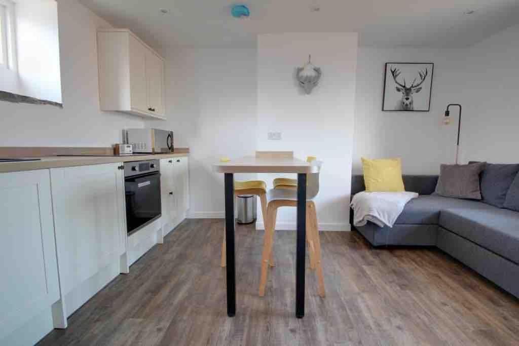 Apartment Lovely